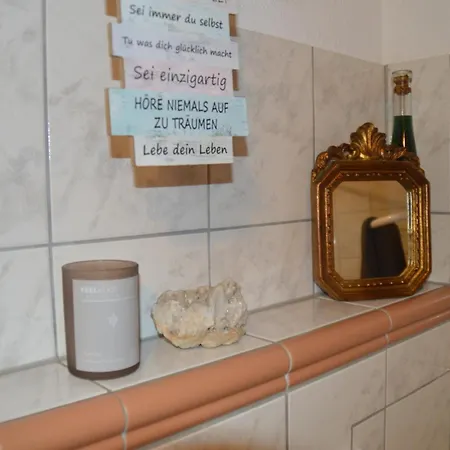 Kleine Einzigartige Ferienwohnung Auf Dem Bauernhof, Direkt In Der Natur Mit Blick Auf Schloss Браунфельс Экстерьер фото